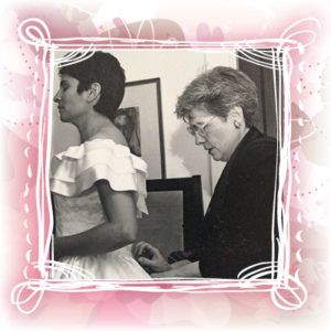 Leila Gordon and her mom, Bettsy El-Bisi