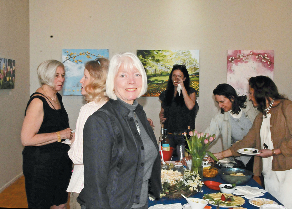 Pat Macintyre at Dorothy Donahey’s “First Blooms” Reception